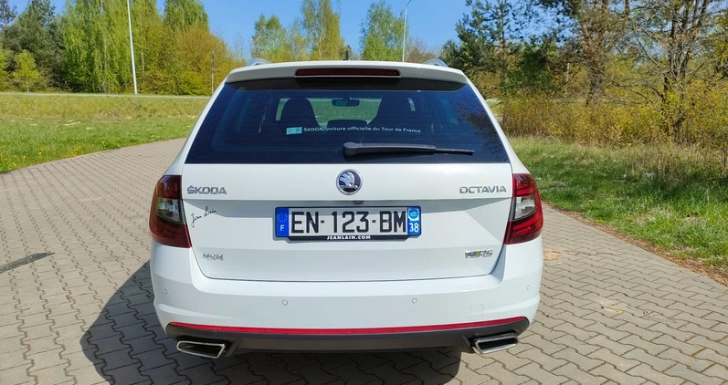 Skoda Octavia cena 68700 przebieg: 215000, rok produkcji 2017 z Szydłowiec małe 172